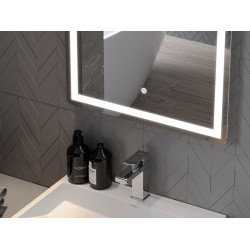 Mexen Onyx  Oglinda de baie iluminata  cu cosmetica option 60 x 80 cm, LED 6000K, cu dezaburire-9813-060-080-611-00